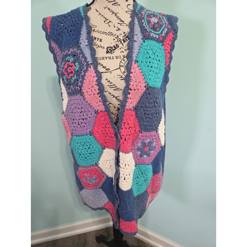 Koret City Blues Vintage Crochet Patchwork Vest Blue Pink Floral Boho medium